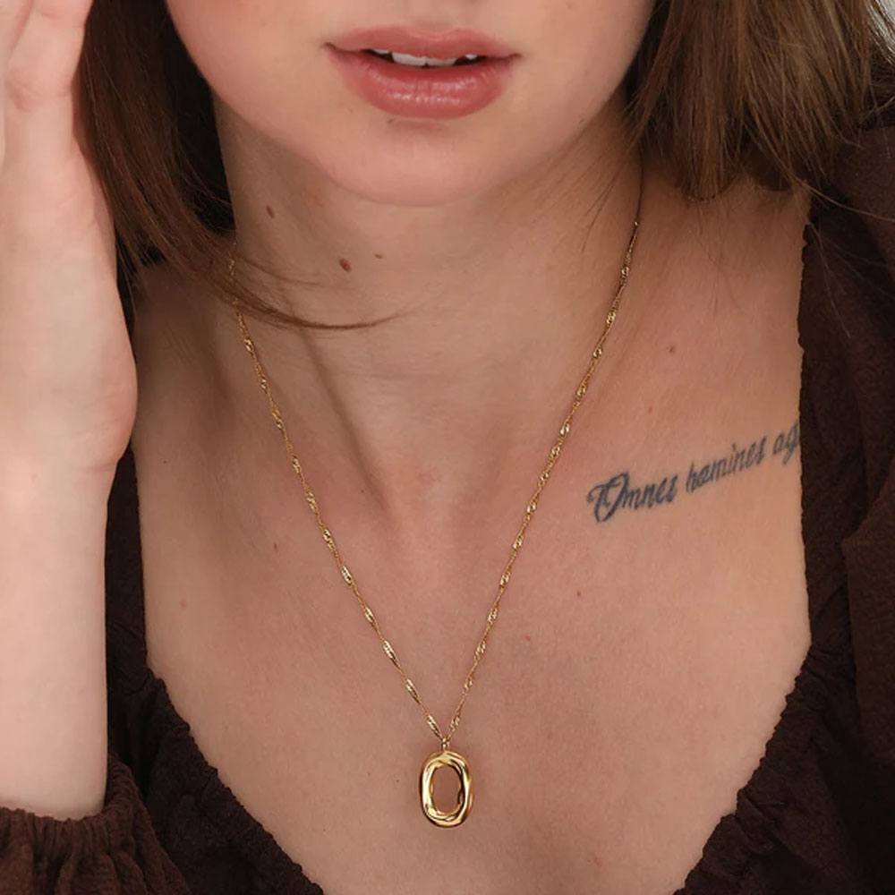 Shop wobbly oval necklace 18k gold plated palmonas 4