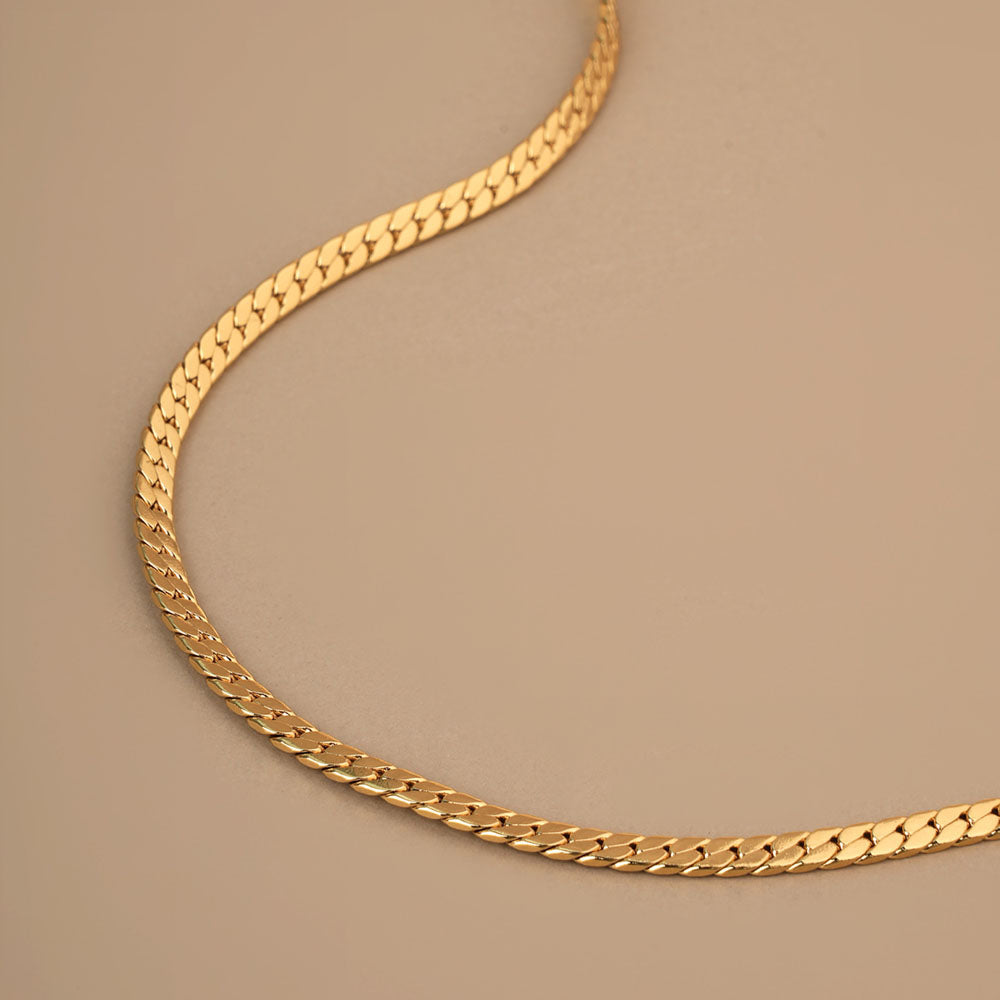 Sleek Flat Chain for Men