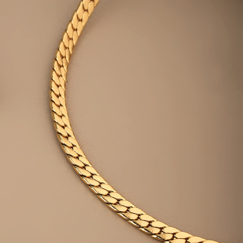 Sleek Flat Chain for Men