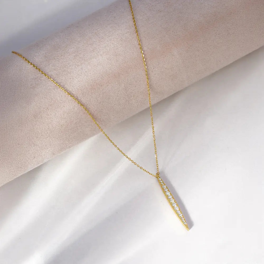 Stellar line crystal bar necklace