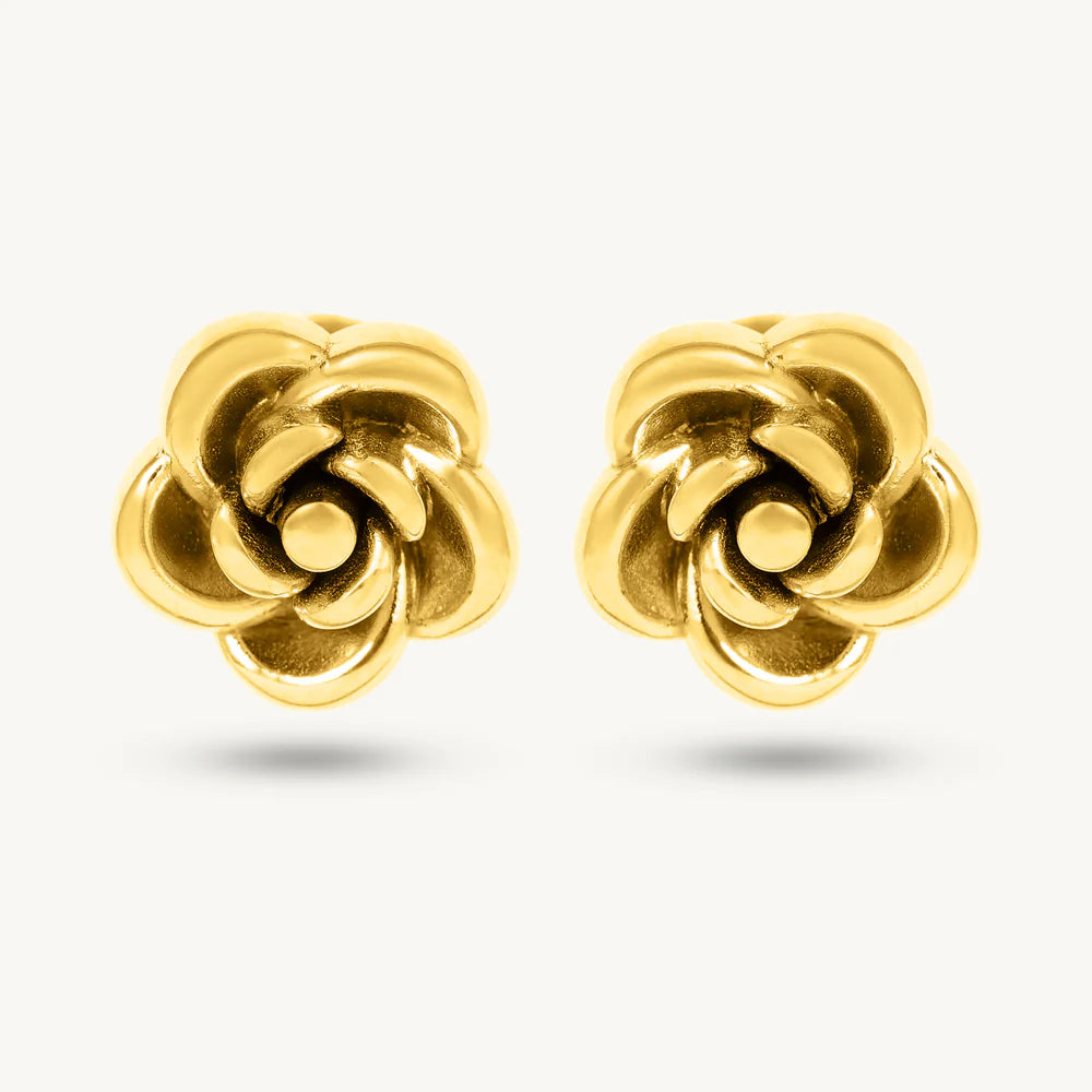 Petalia gold studs