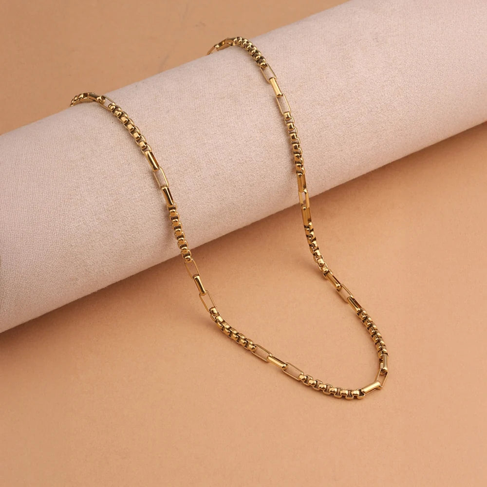 Bold fusion link necklace