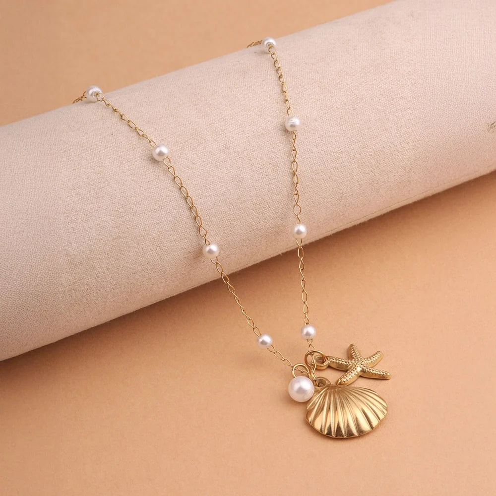 Ocean muse seashell & starfish charm necklace