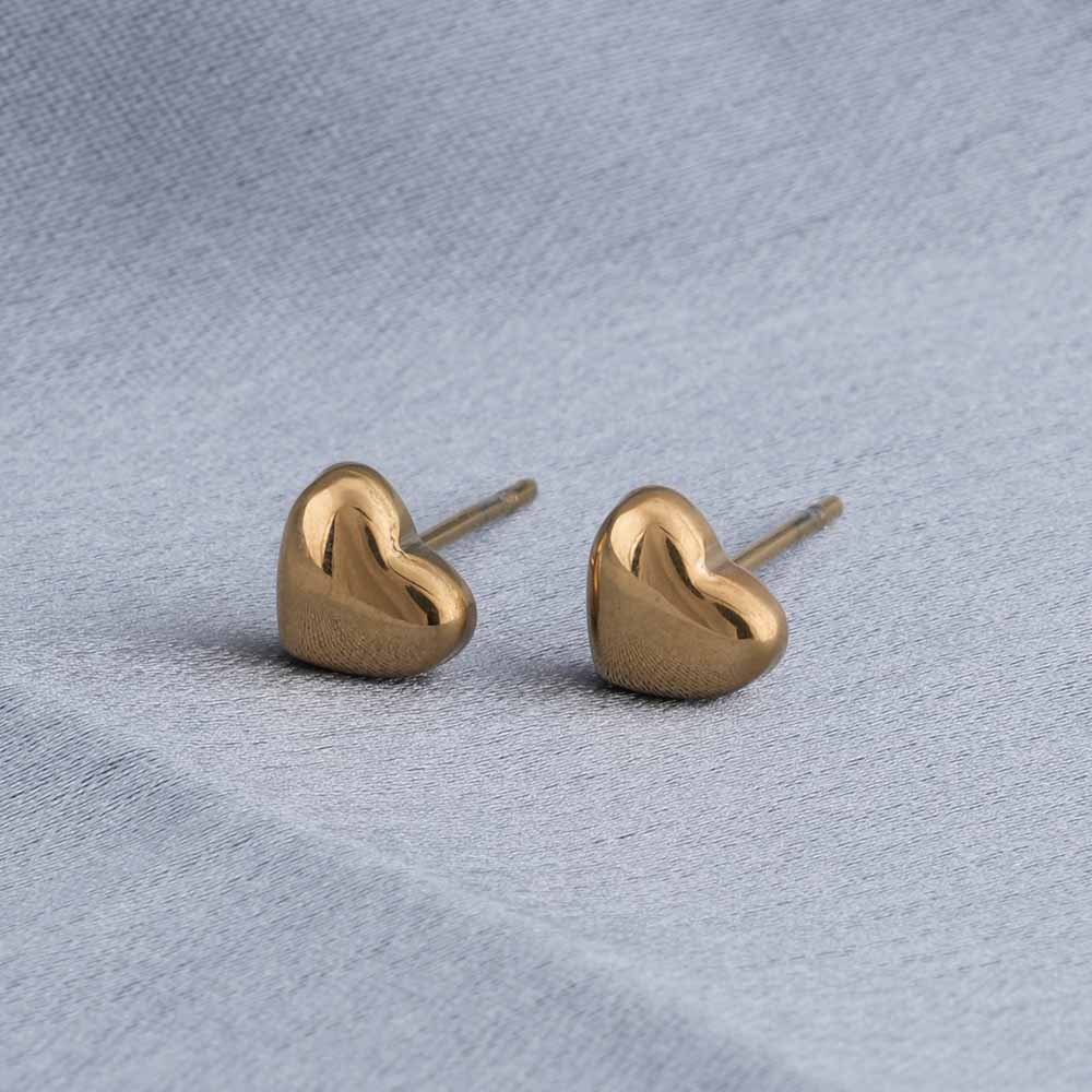 Minimalist heart stud earrings