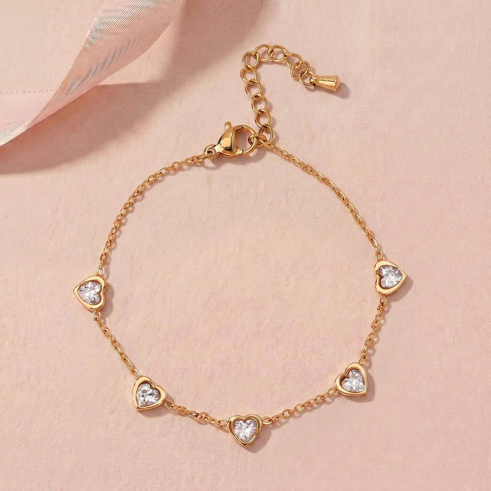 Cute Heart Linked Station Bracelet