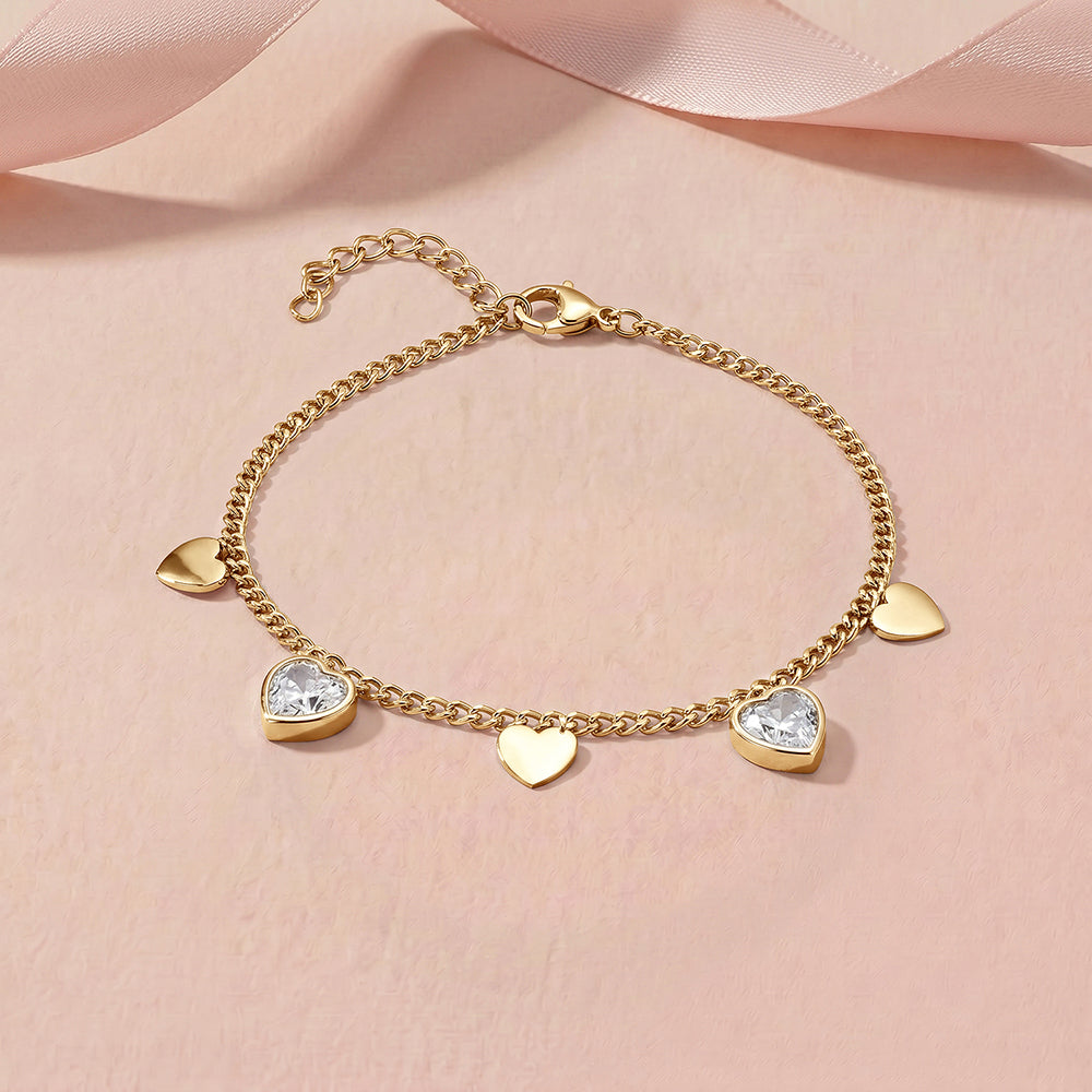 Elegant Heart Dangle Bracelet