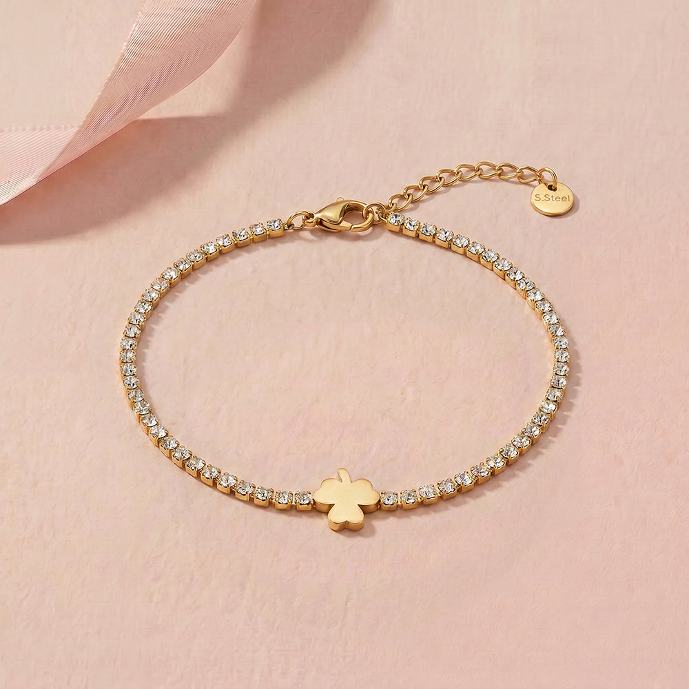 Lucky Clover Motif Chain Bracelet