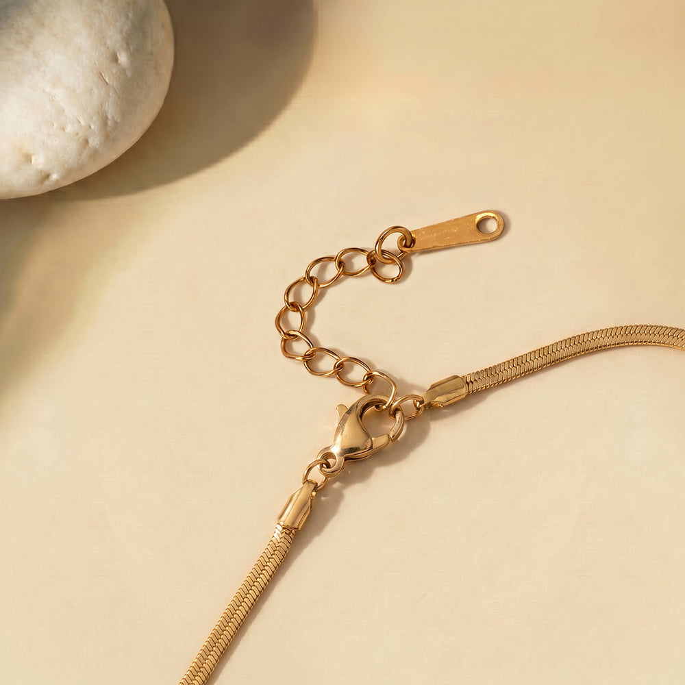 Graceful Bow Knot Necklace