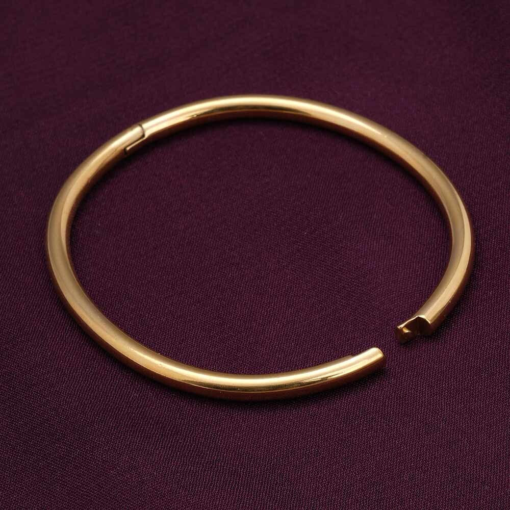 Gilded Oval Bangle Bracelet